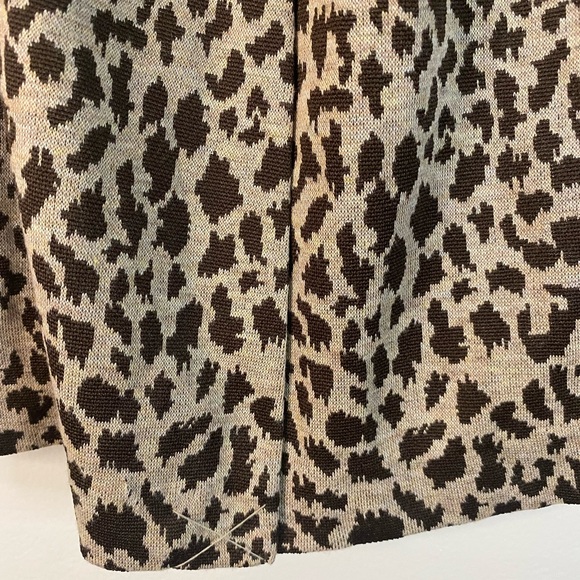 Fenn Wright Manson cheetah print skirt with belt size 4 - Picture 8 of 8
